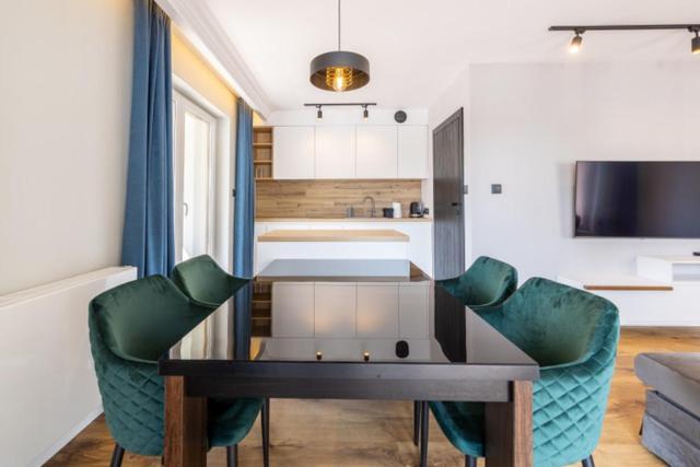 Leeloo Aparthotel Człuchów Exterior foto