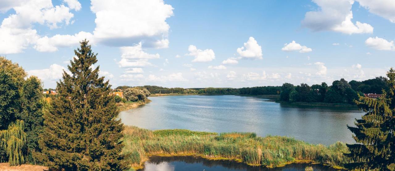 Leeloo Aparthotel Człuchów Exterior foto